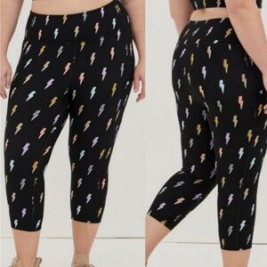 Torrid Active Capri Leggings with Multicolor Lightning Print